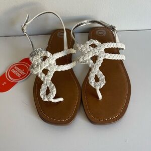 Girls White Sandals Size 2 New With Tags